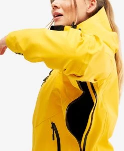 Cyclone Rescue Jacket 2.0 Women Yellow -Women's clothing 10055 2202 image 4