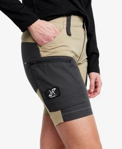 RVRC GP Shorts Women Khaki -Women's clothing 10070 2283 image 3