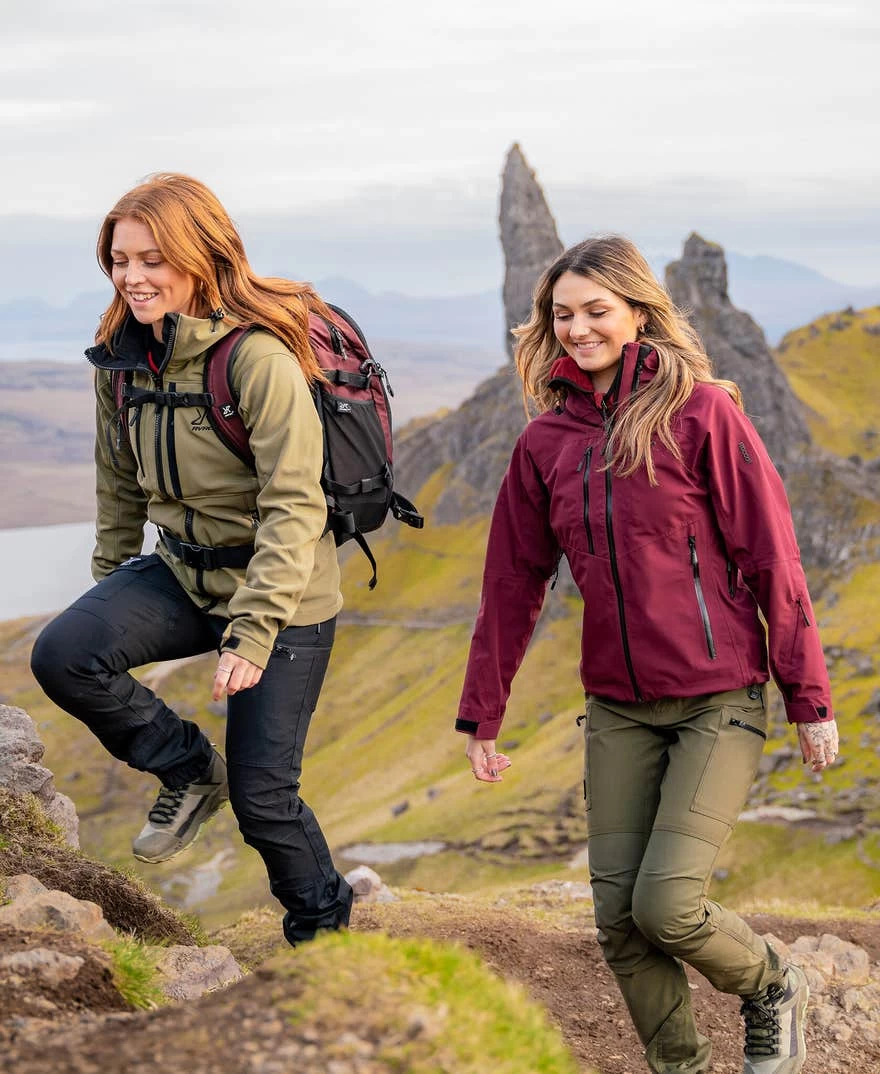 Hiball Jacket Women Black Edition 8 Hiball Jacket Women Black Edition - Image 6