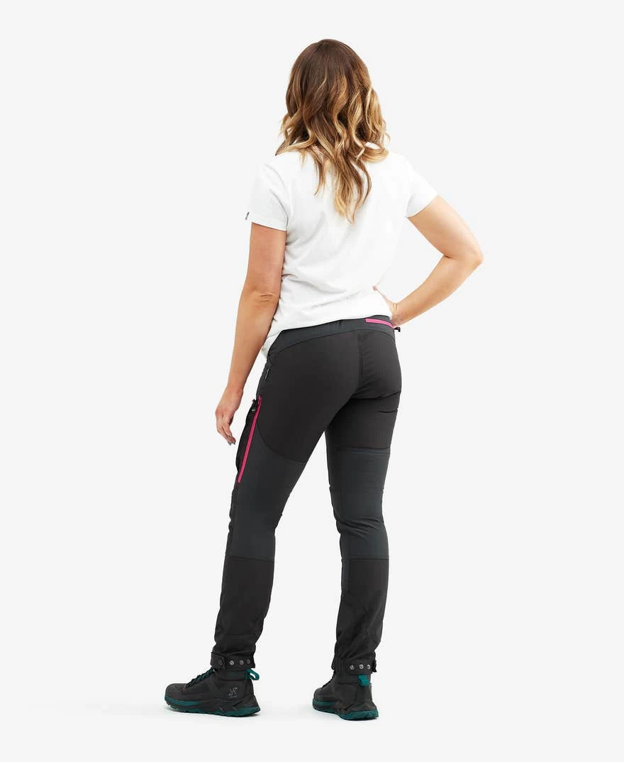 RVRC GP Pro Short Pants Women Grey/Pink 5 RVRC GP Pro Short Pants Women Grey/Pink - Image 3