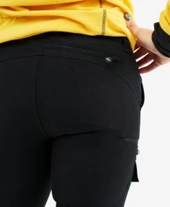 Nordwand Short Pants Women Jetblack -Women's clothing 10349 2003 image 4