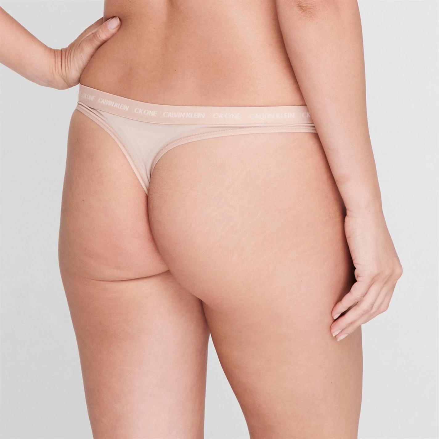 Calvin Klein Micro Signature Thong 5 Calvin Klein Micro Signature Thong - Image 3
