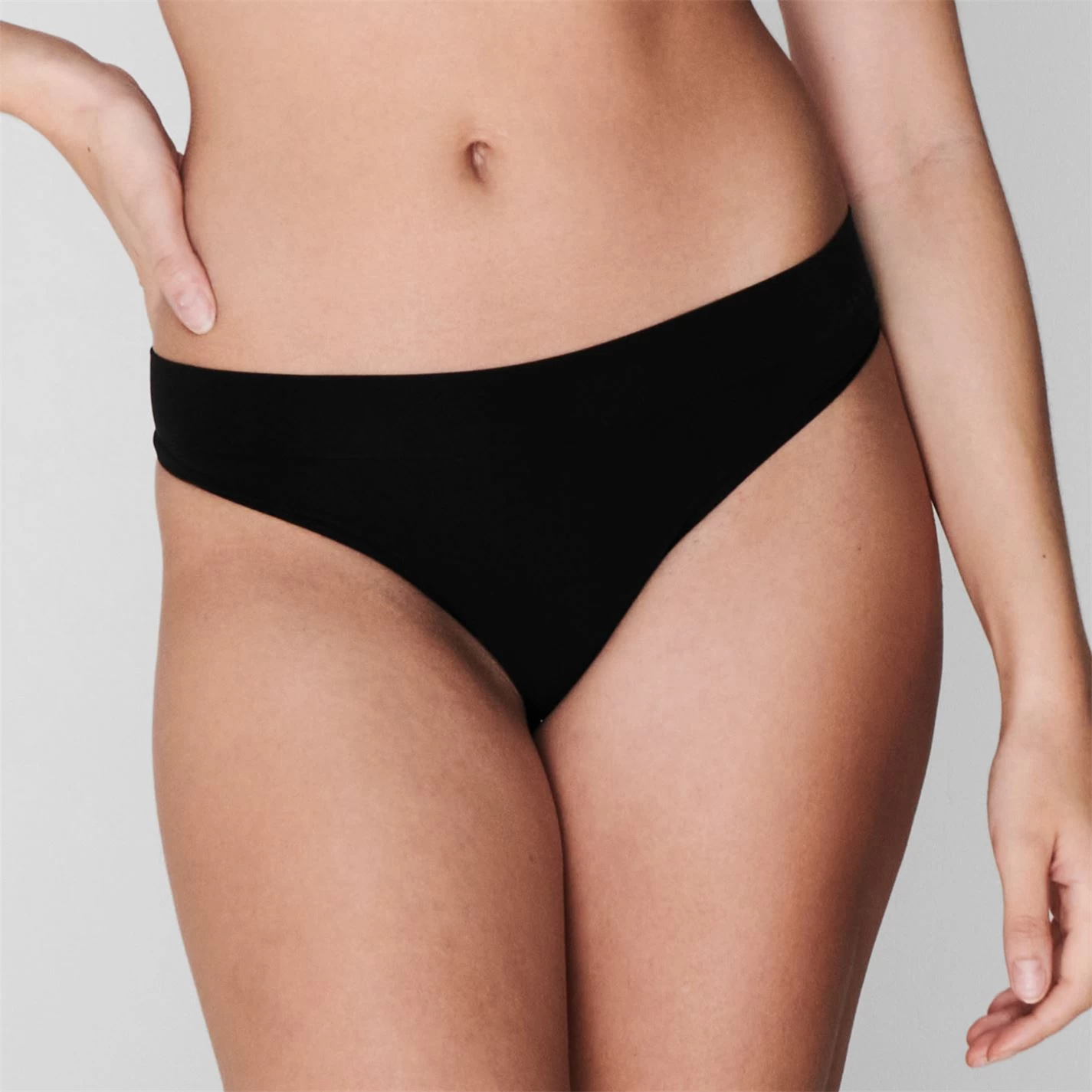 DKNY Seamless Thong 4 DKNY Seamless Thong - Image 2