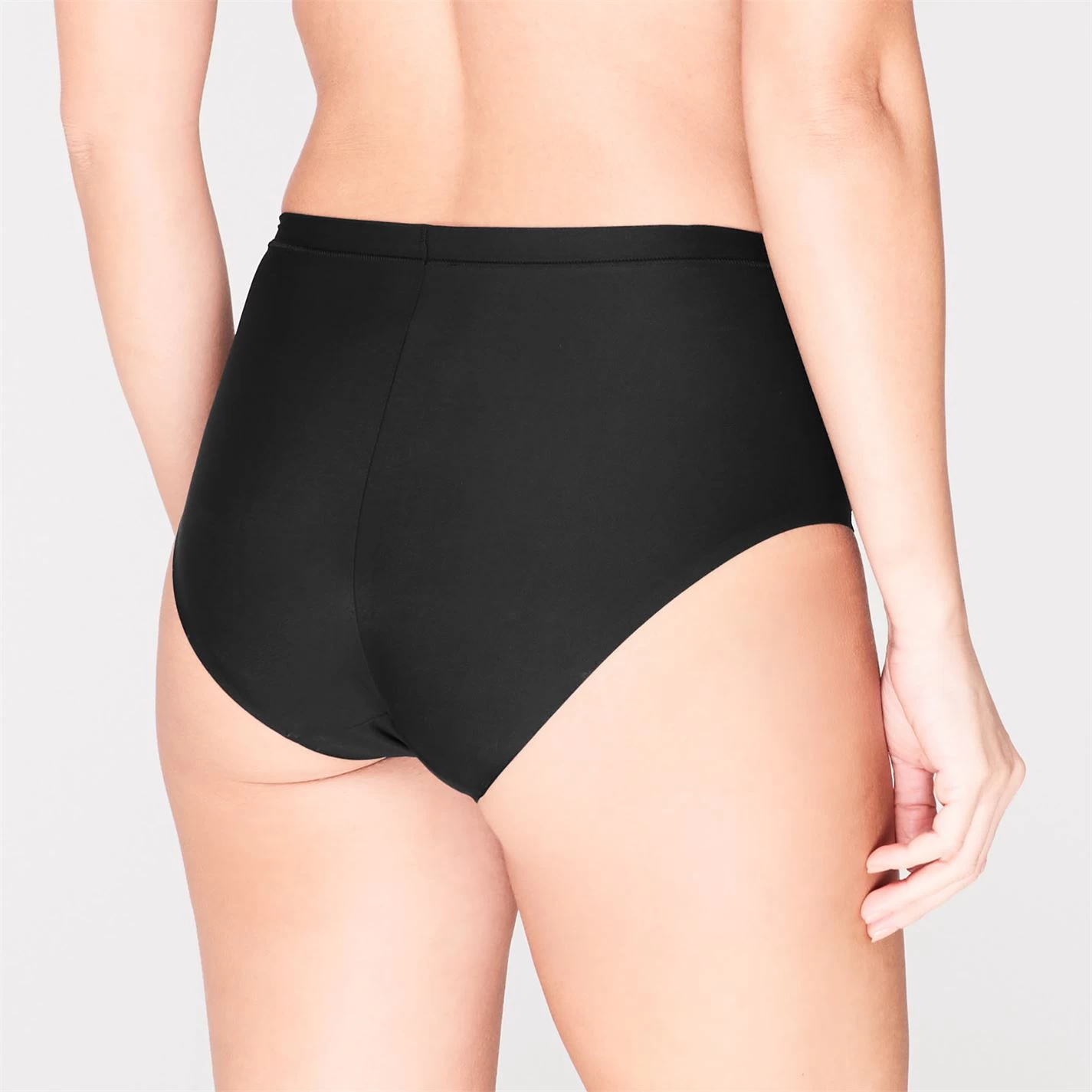 Triumph Smart Micro Maxi Briefs 5 Triumph Smart Micro Maxi Briefs - Image 3