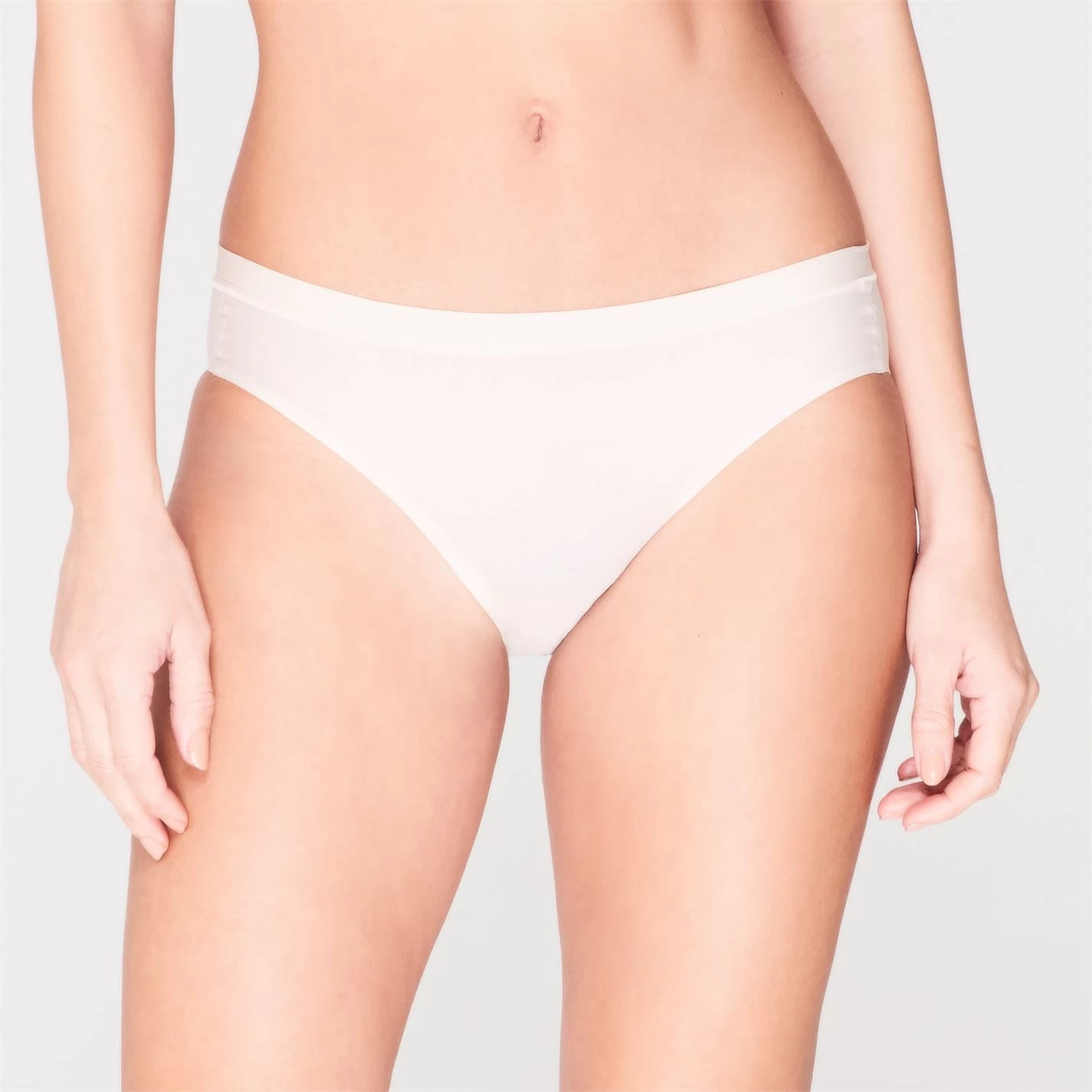 Triumph Smart Micro Tai Brief 4 Triumph Smart Micro Tai Brief - Image 2