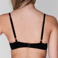 DKNY GG T Shirt Bra 9 DKNY GG T Shirt Bra -Women's clothing 42442103 xxl a2