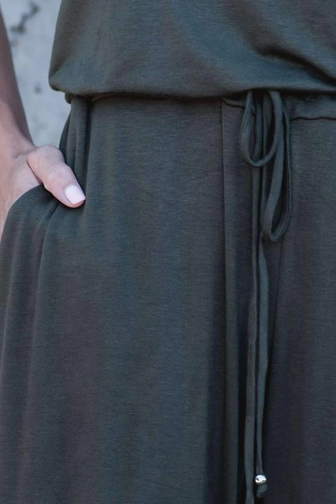 Iyasson Women Spaghetti Strap Stretchy Wide Leg Jumpsuit 6 Iyasson Women Spaghetti Strap Stretchy Wide Leg Jumpsuit - Image 5